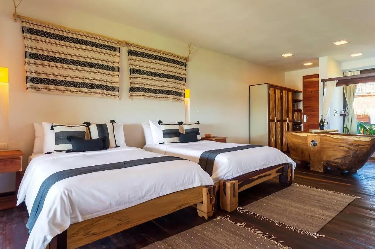 Kanan Tulum Treehouse, Rooftop, Beach Club & Spa - Adults Only Szálloda
